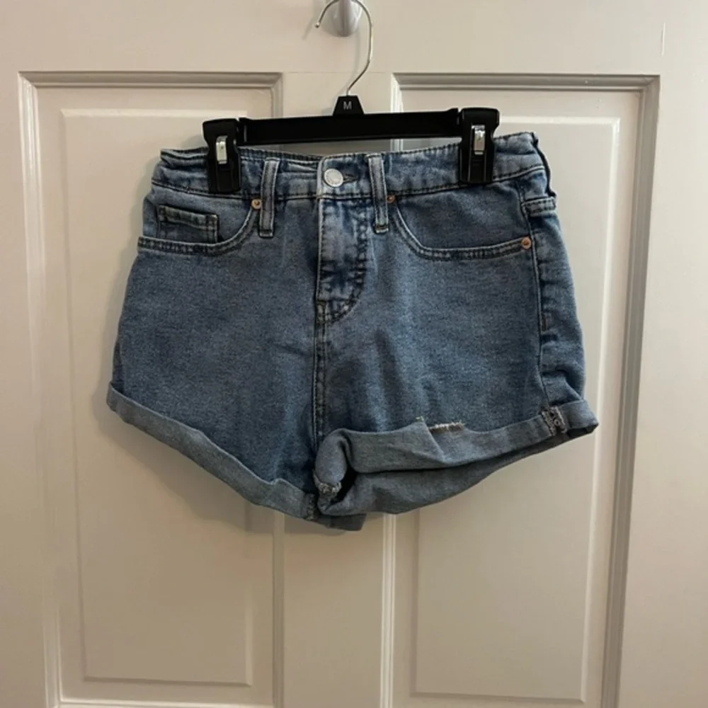 Wild fable girls jean shorts. Size 0